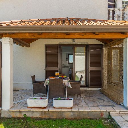 Apartmani Martina Пореч Екстериор снимка