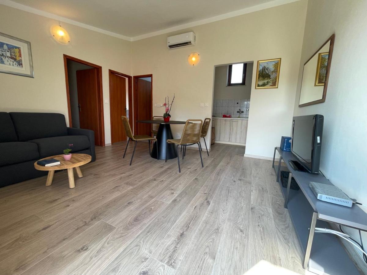 Apartmani Martina Пореч Екстериор снимка