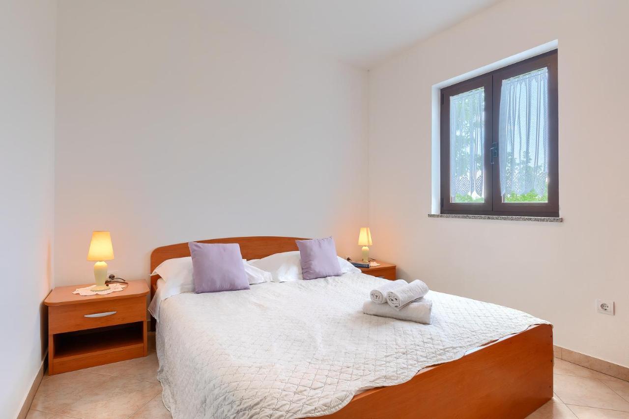 Apartmani Martina Пореч Екстериор снимка